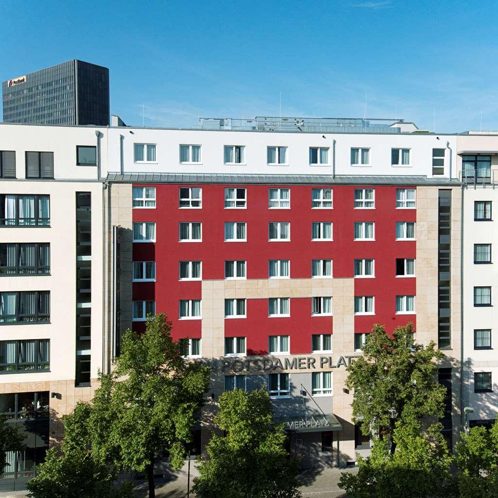 Nh Berlin Potsdamer Platz Hotel Exterior photo